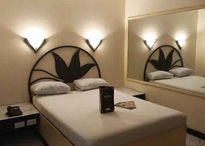 Hotel Halina Drive In Hotel-sta Mesa 2*
