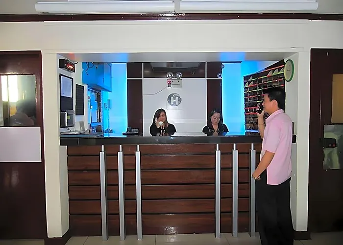 Halina Drive In Hotel-sta Mesa 2* Manila